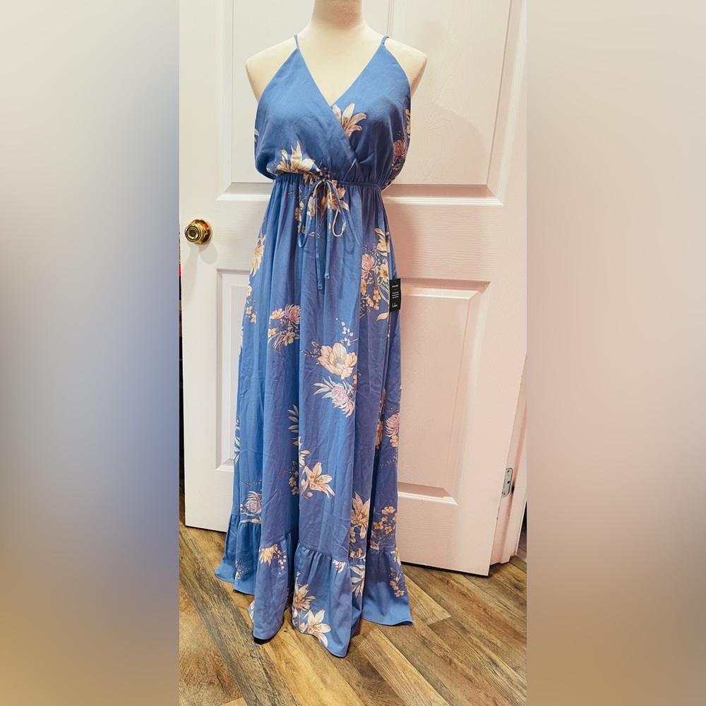 NEW Lulu's Blue Floral Dress